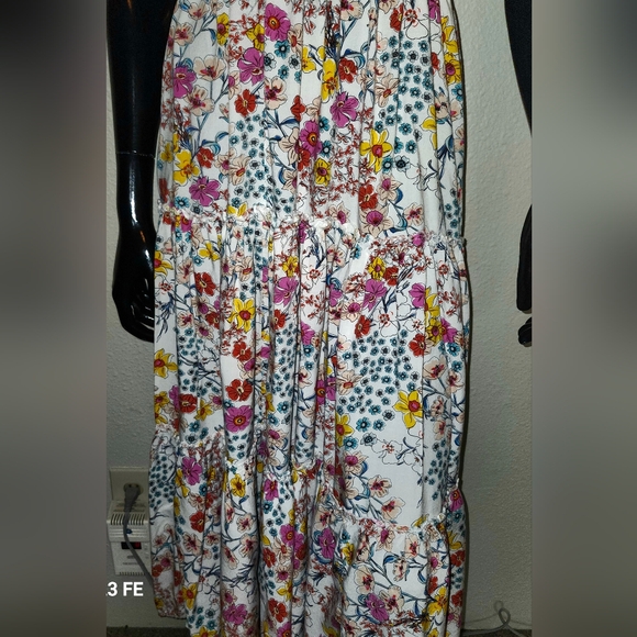 Abel The Label Floral Maxi Dress Size M - Picture 3 of 5